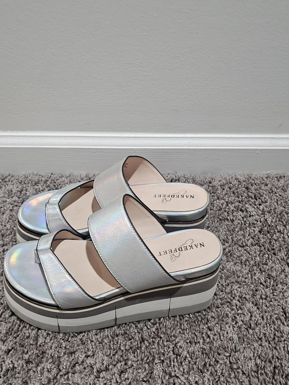 NAKED FEET Iridescent Platform Sandal - Silver SIZE 6.5 Space Age Nostalgia Y2k
